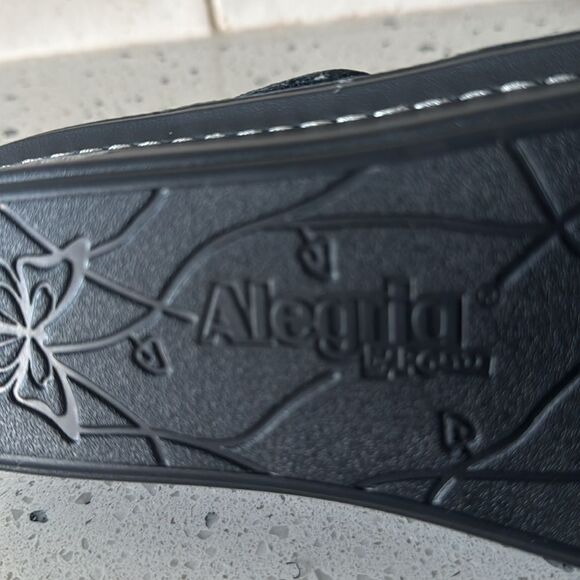 Alegria Victoriah Somethings Fishy Sandal Leather Comfort Shoes EU35 / US 5-5.5 - Picture 11 of 13